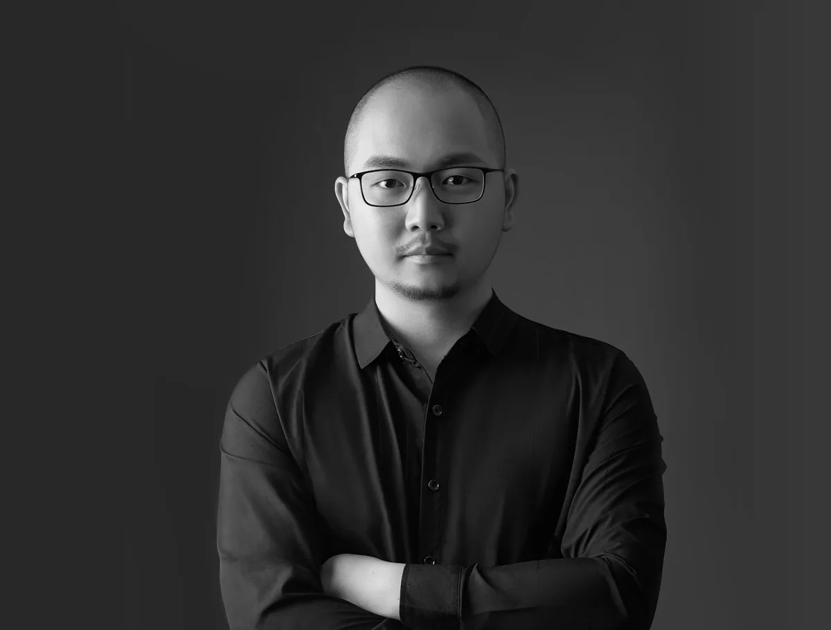 Дизайнер Bie Jun Li