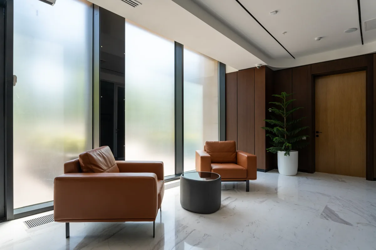 Tenge Bank · 02